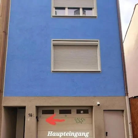 Zimmer In Stadtmitte 아파트